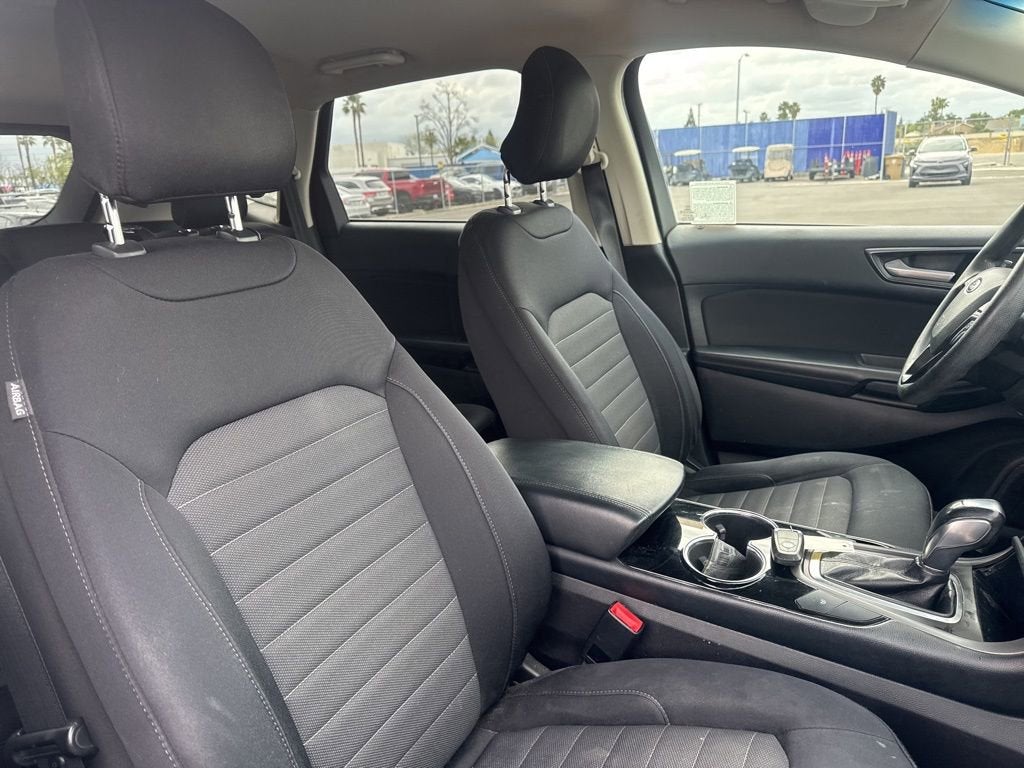 2018 Ford Edge SE