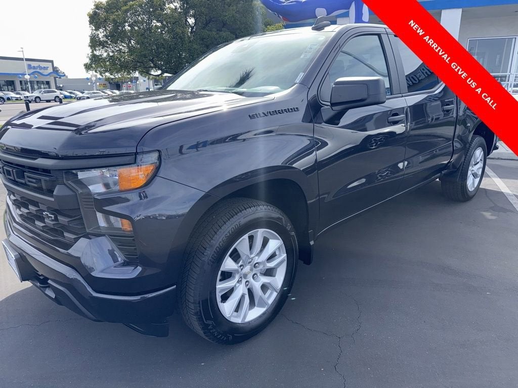 2023 Chevrolet Silverado 1500 Custom