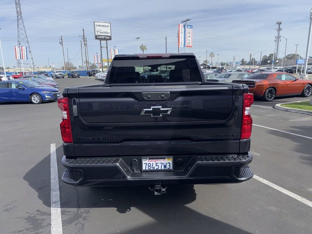 2023 Chevrolet Silverado 1500 Custom