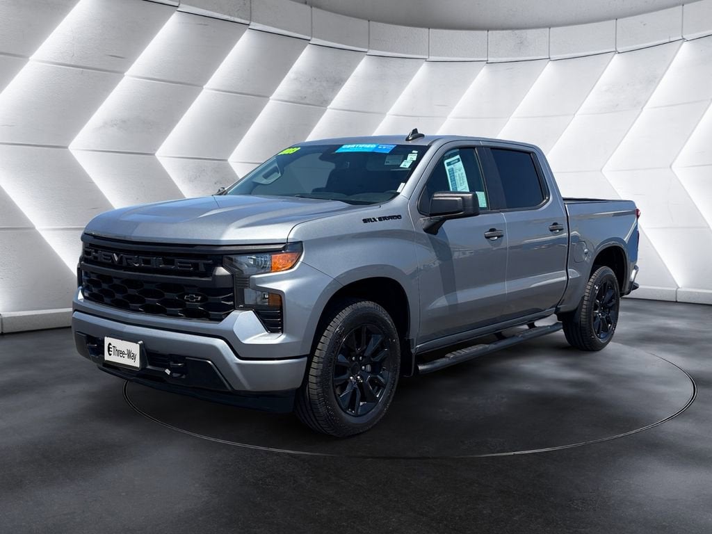 2023 Chevrolet Silverado 1500 Custom