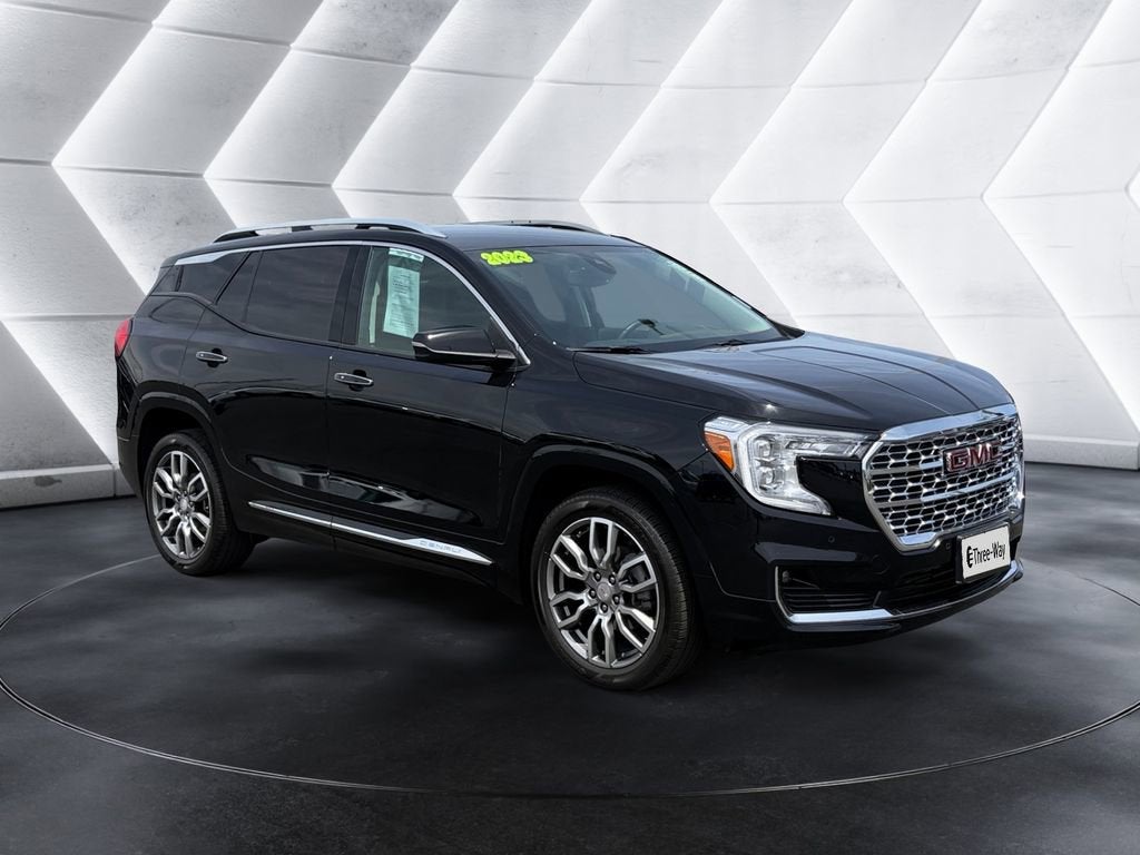 2023 GMC Terrain Denali