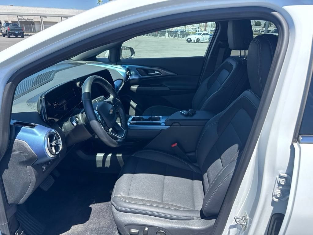 2024 Chevrolet Equinox EV 2LT