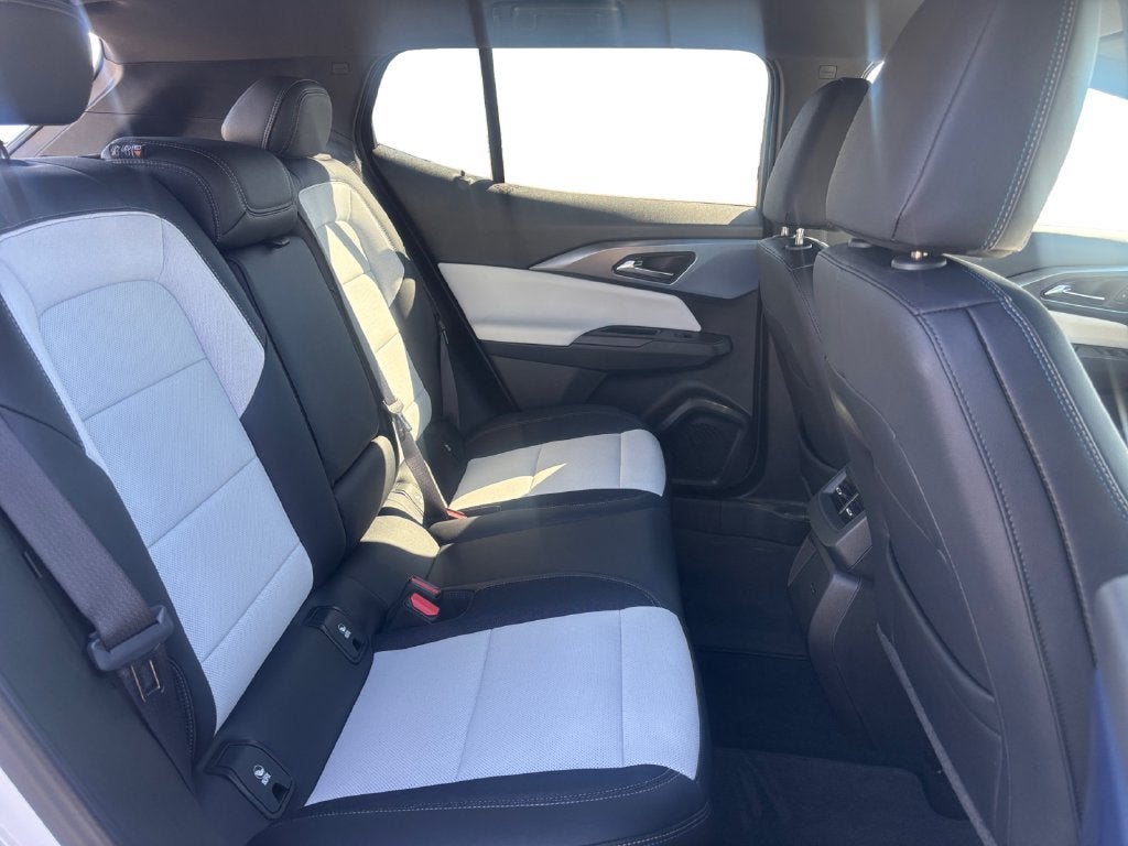 2024 Chevrolet Equinox EV 2LT