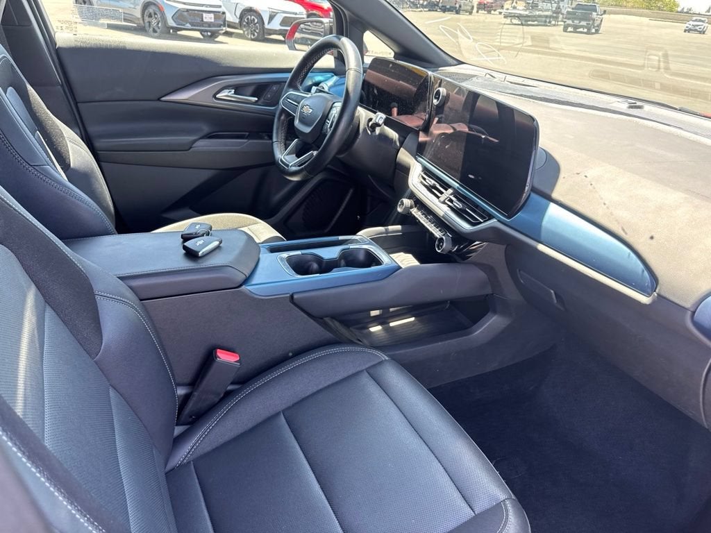 2024 Chevrolet Equinox EV 2LT