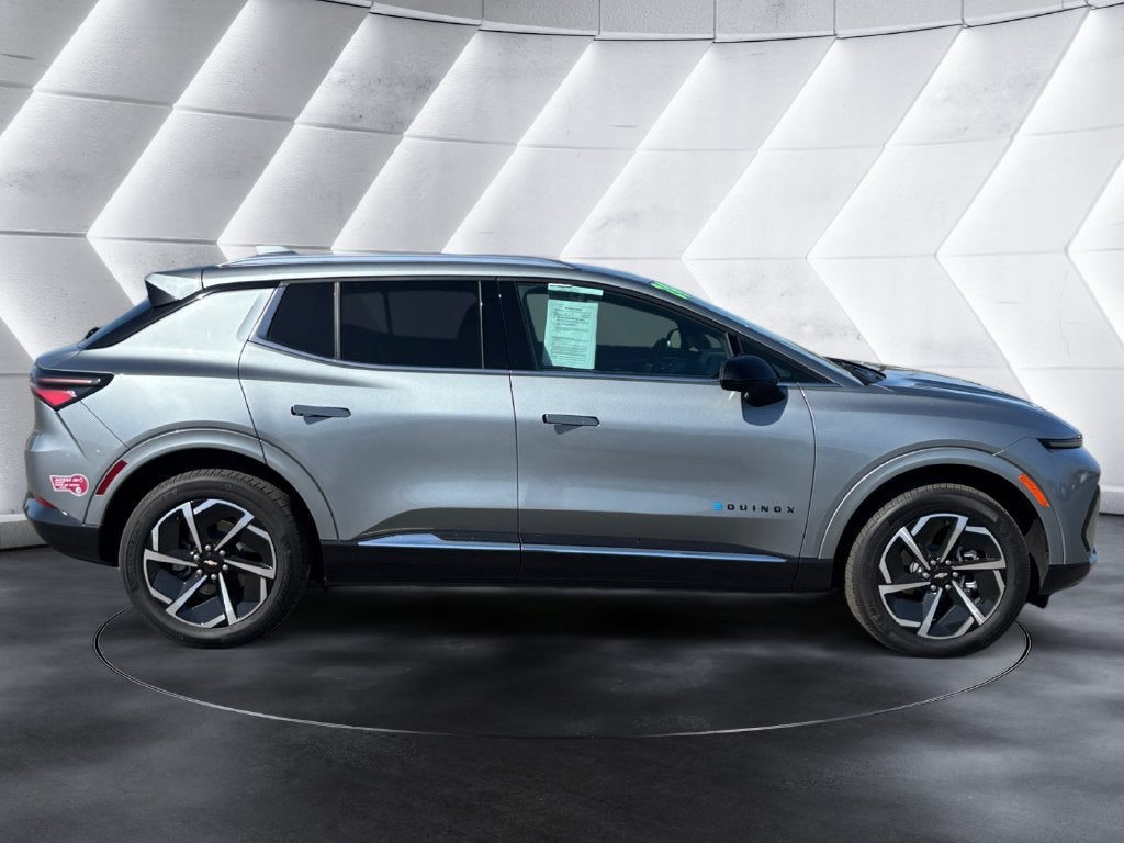 2024 Chevrolet Equinox EV 2LT