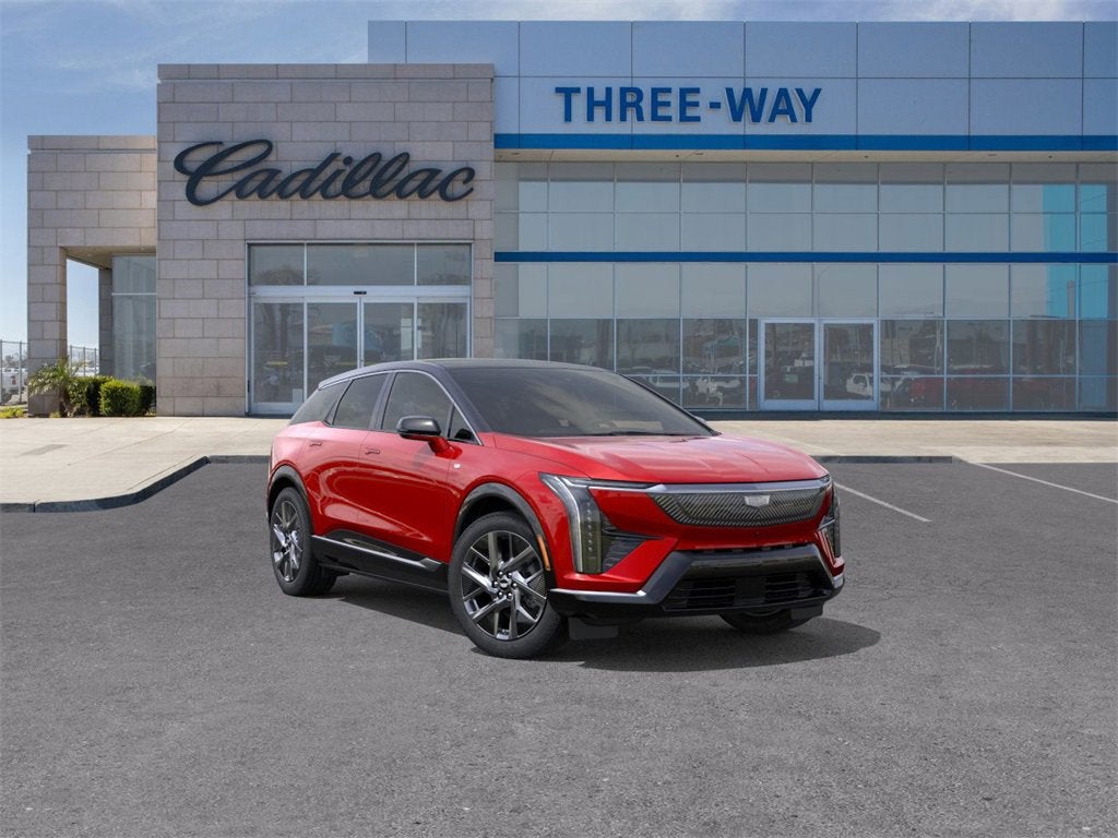 2025 Cadillac OPTIQ Luxury 1