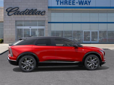 2025 Cadillac OPTIQ Luxury 1