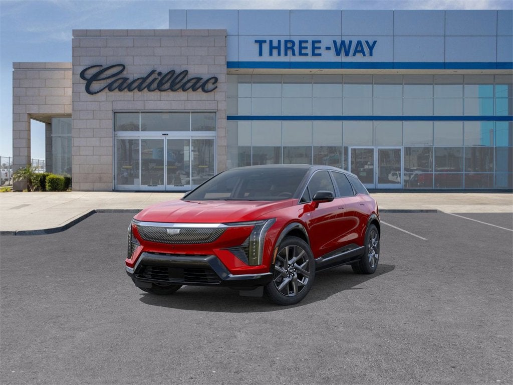 2025 Cadillac OPTIQ Luxury 1