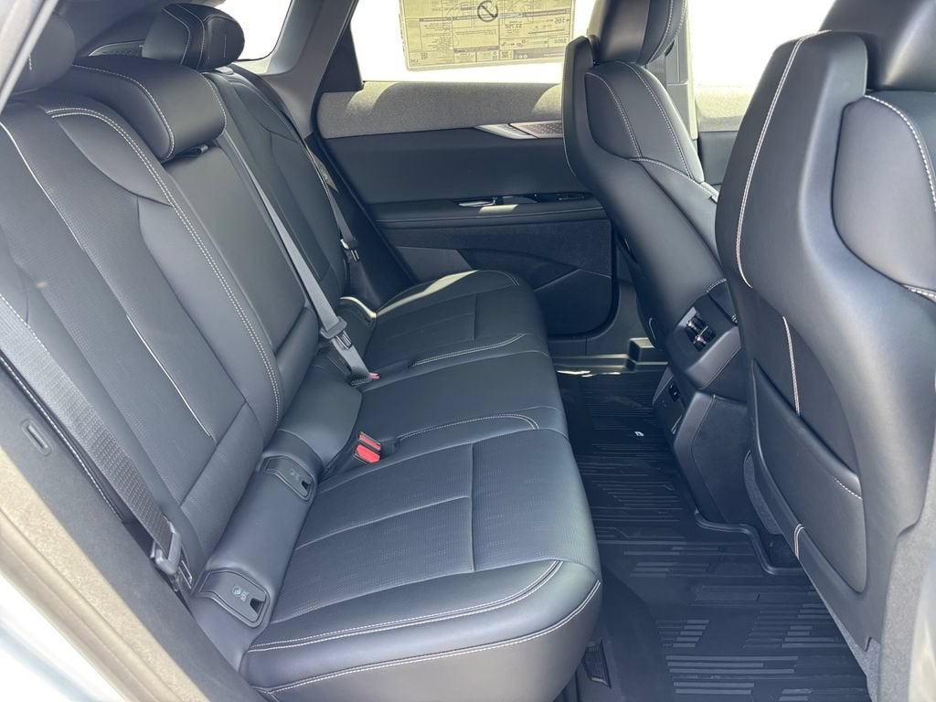 2027 Cadillac OPTIQ Premium Luxury