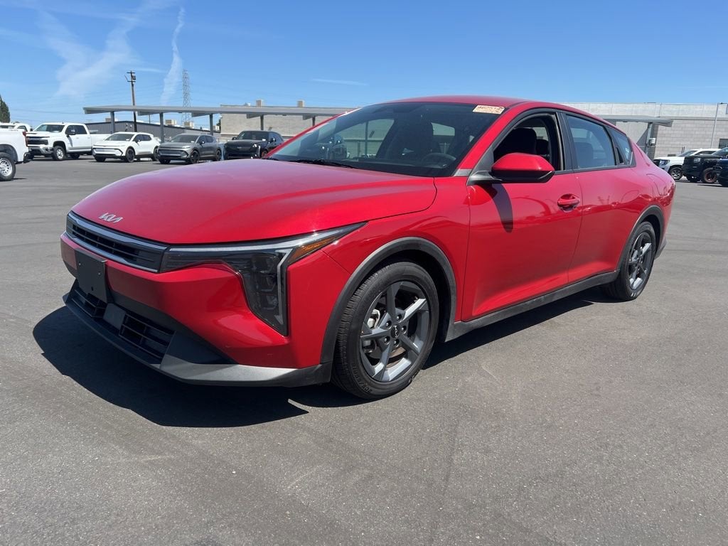 2025 Kia K4 LXS