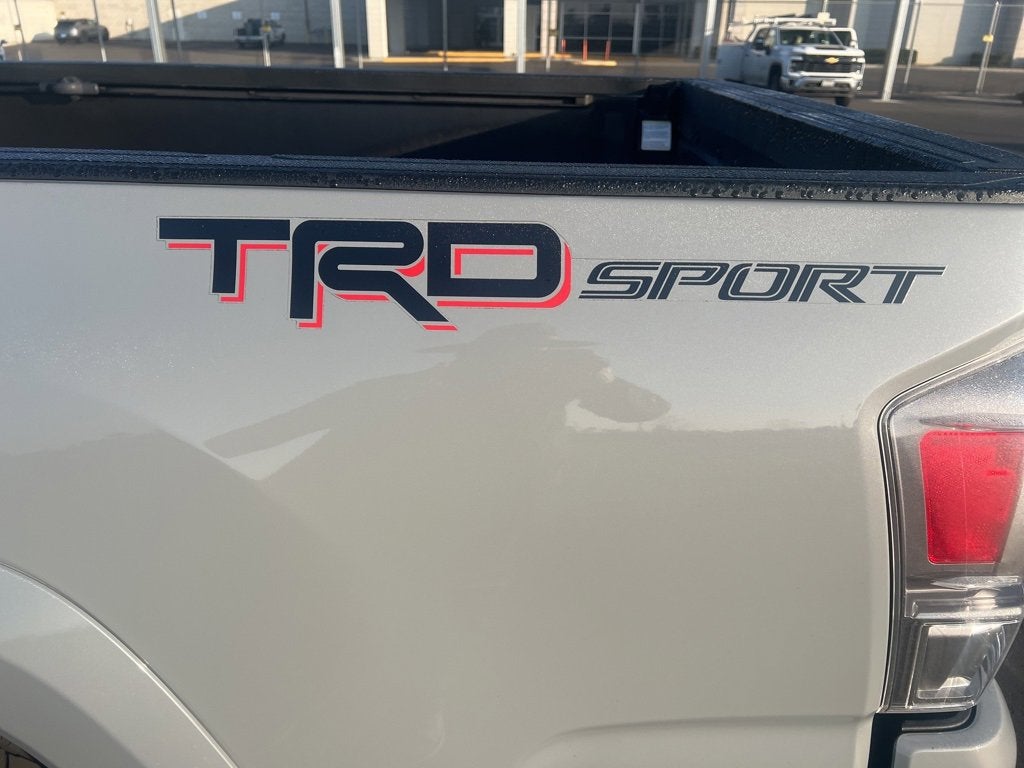 2020 Toyota Tacoma 2WD SR5