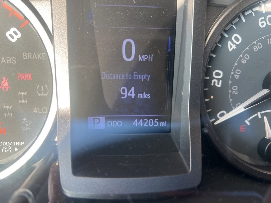 2020 Toyota Tacoma 2WD SR5