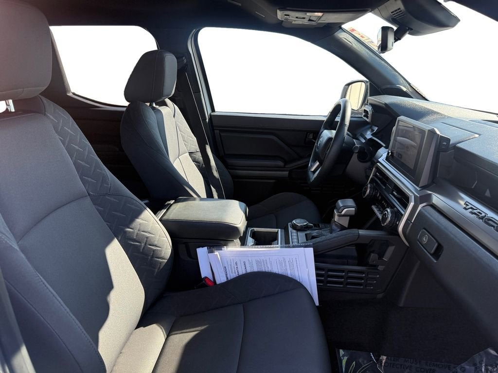 2024 Toyota Tacoma 4WD SR5