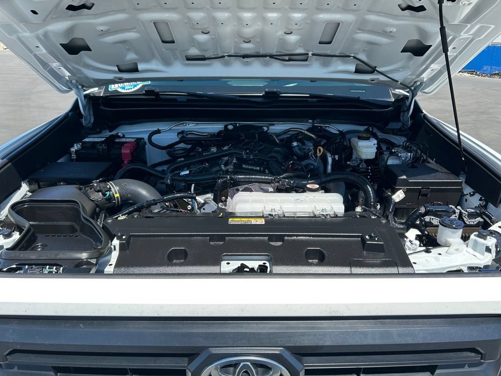 2025 Toyota Tacoma SR