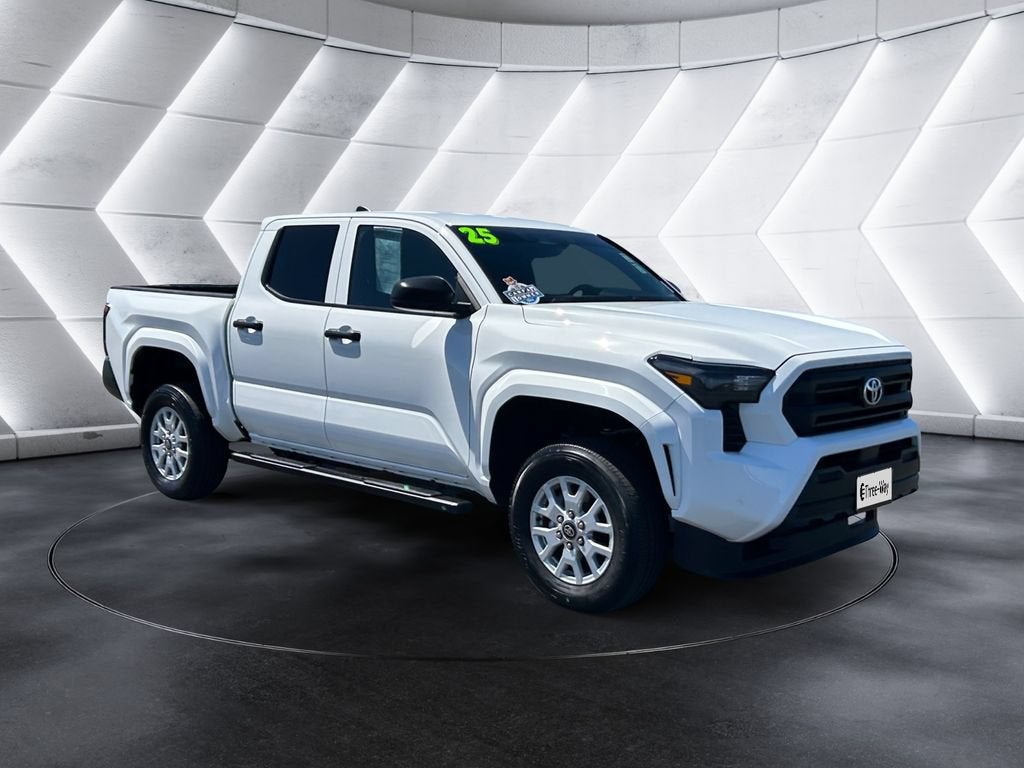 2025 Toyota Tacoma SR