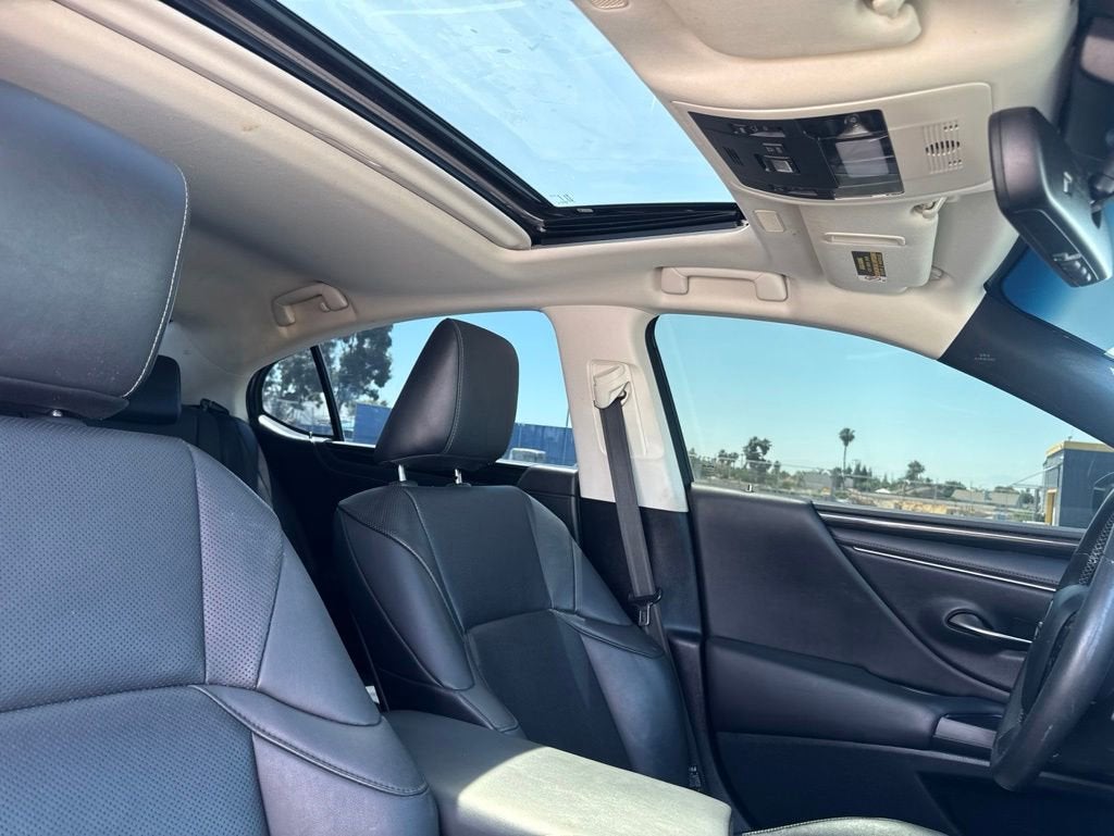 2020 Lexus ES ES 300h