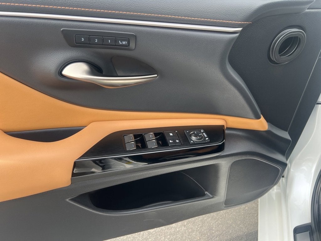 2025 Lexus ES ES 350