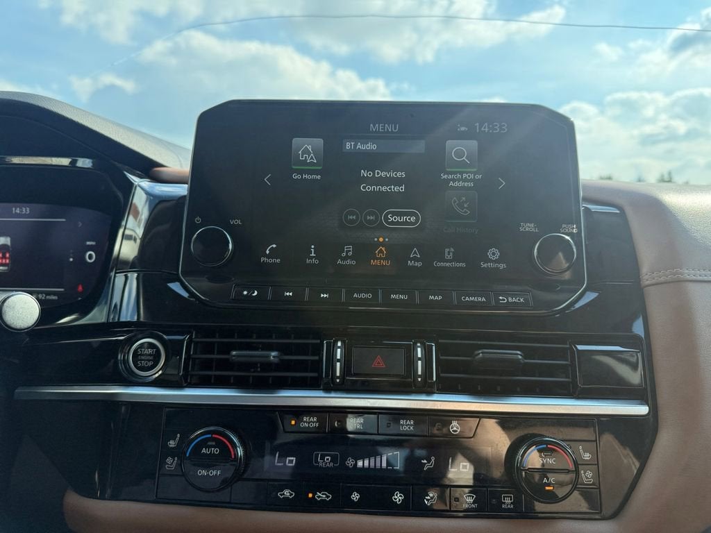 2023 Nissan Pathfinder Platinum