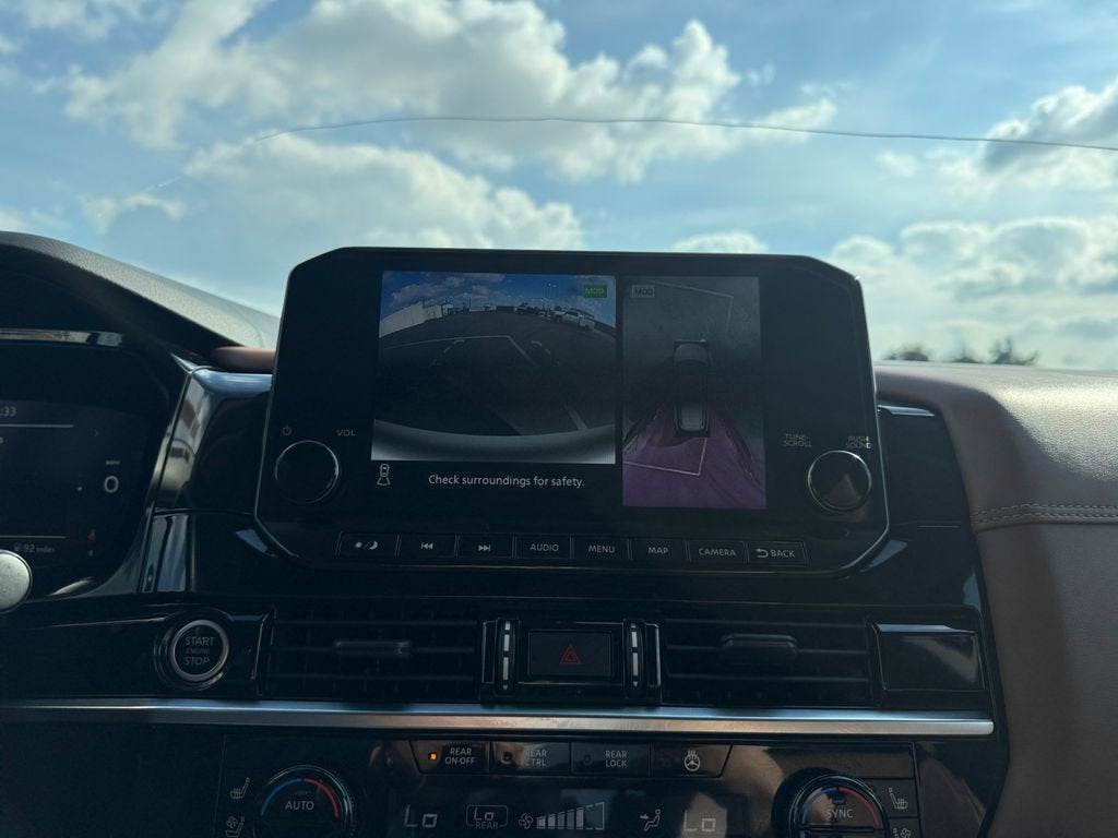 2023 Nissan Pathfinder Platinum