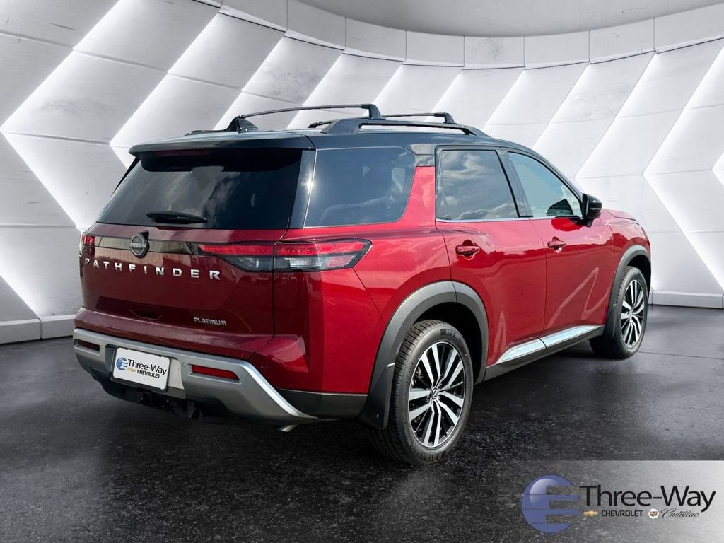 2023 Nissan Pathfinder Platinum