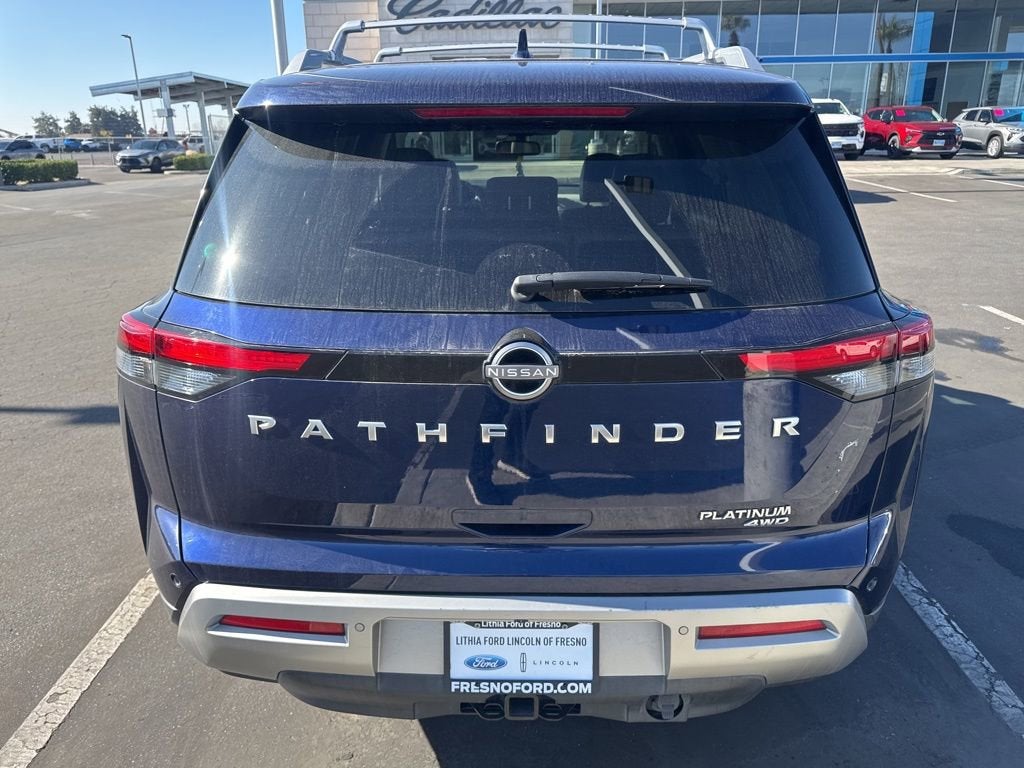 2022 Nissan Pathfinder Platinum