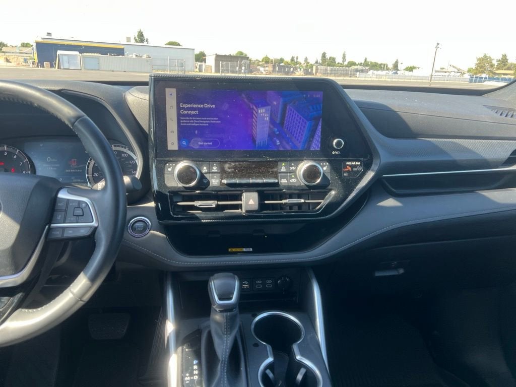 2023 Toyota Highlander XSE