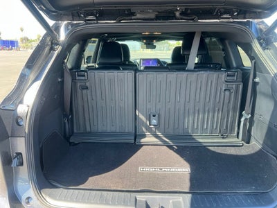 2023 Toyota Highlander XSE