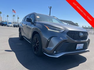 2025 Toyota Highlander LE
