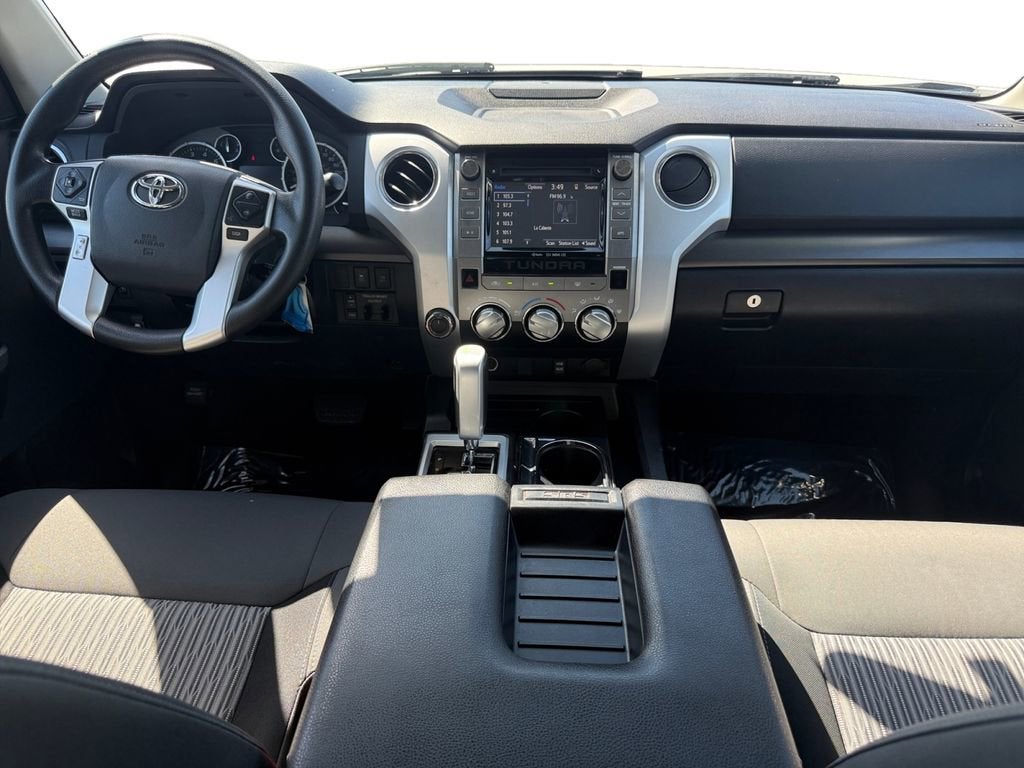2017 Toyota Tundra 4WD SR5