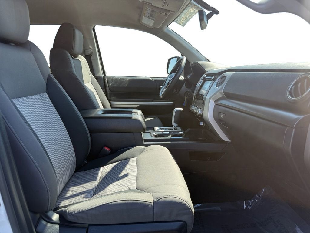 2017 Toyota Tundra 4WD SR5