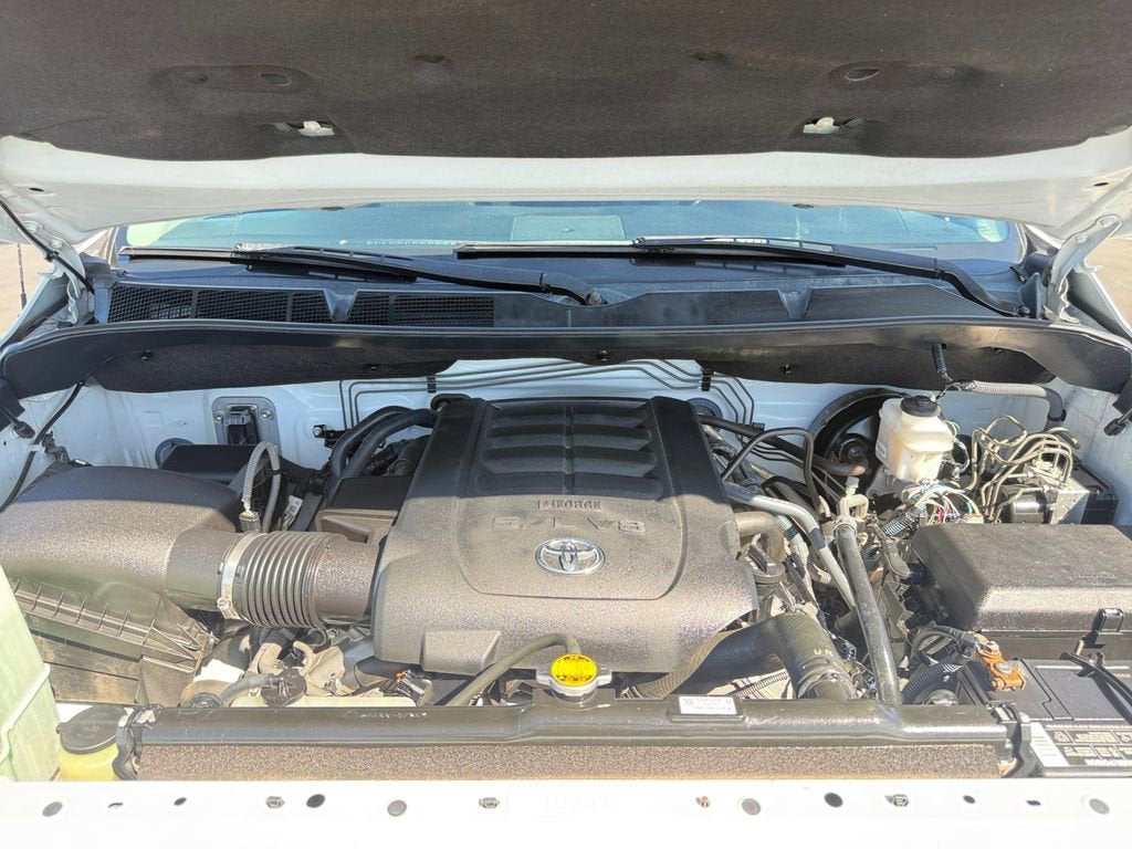 2017 Toyota Tundra 4WD SR5