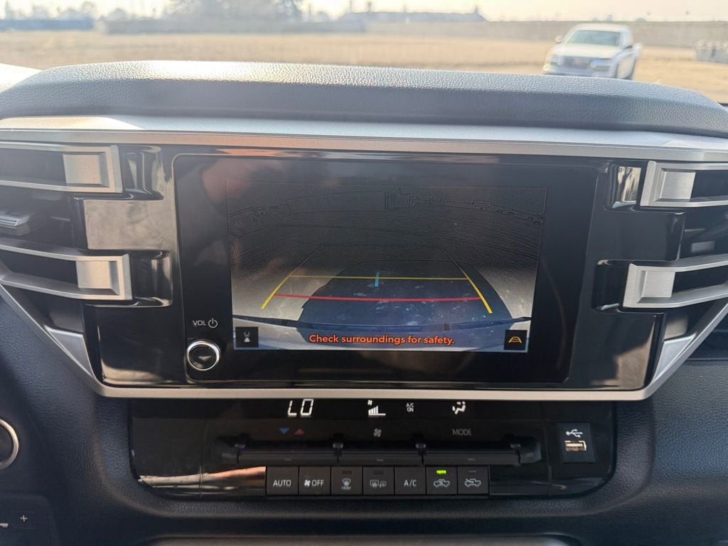 2024 Toyota Tundra 4WD SR5