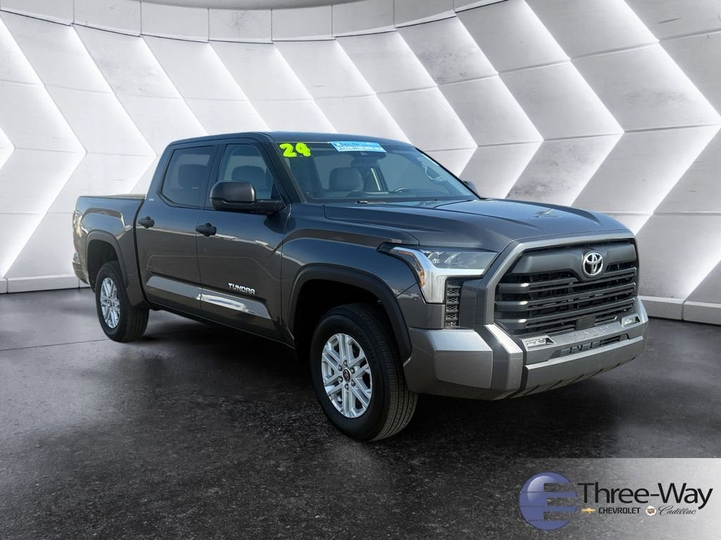 2024 Toyota Tundra 4WD SR5