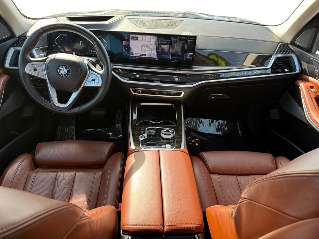 2023 BMW X7 xDrive40i