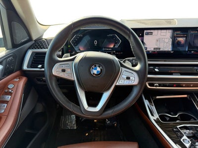 2023 BMW X7 xDrive40i