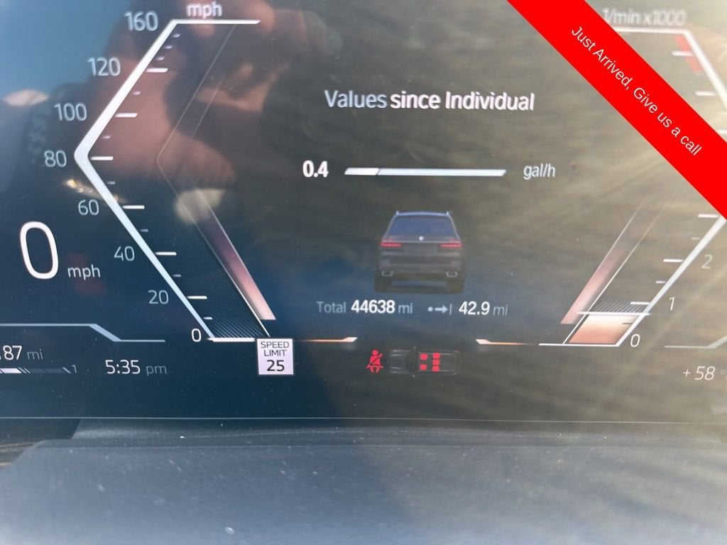 2023 BMW X7 xDrive40i