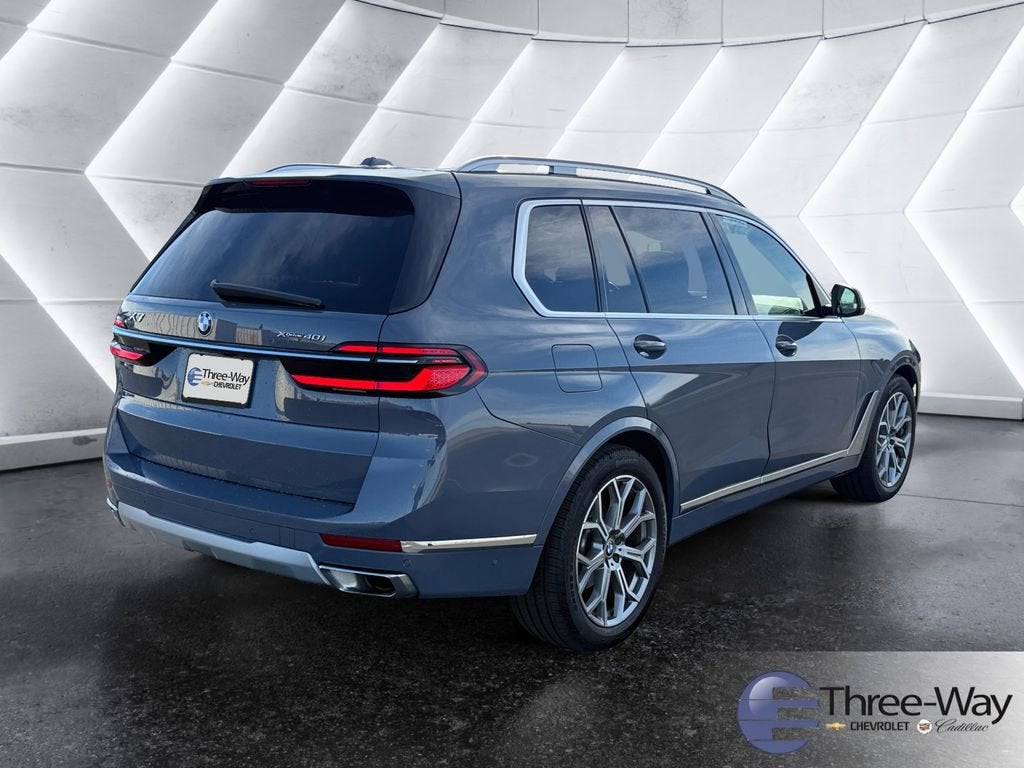 2023 BMW X7 xDrive40i