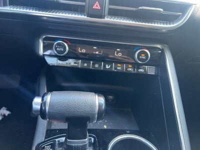 2022 Kia K5 EX