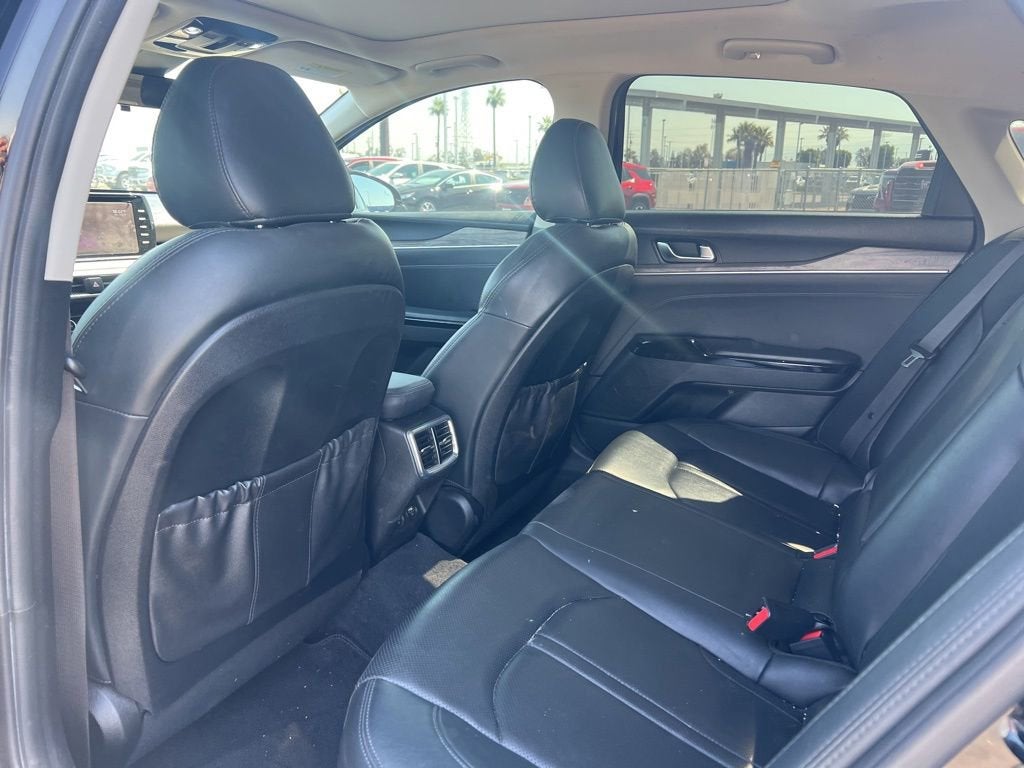 2022 Kia K5 EX