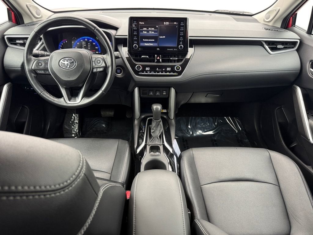 2022 Toyota Corolla Cross XLE