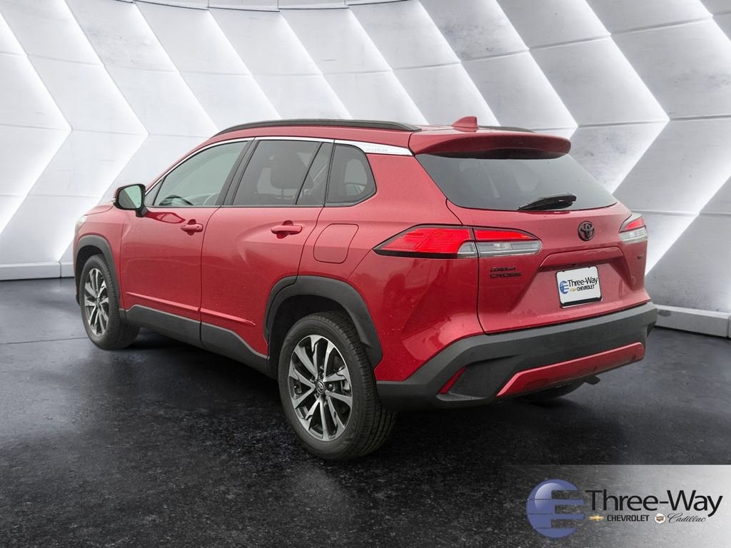 2022 Toyota Corolla Cross XLE