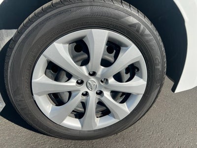 2024 Toyota Corolla Hybrid LE