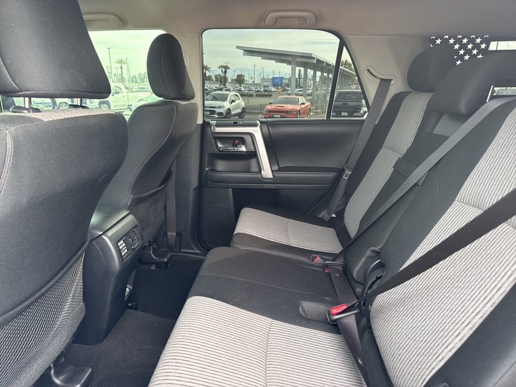 2020 Toyota 4Runner SR5