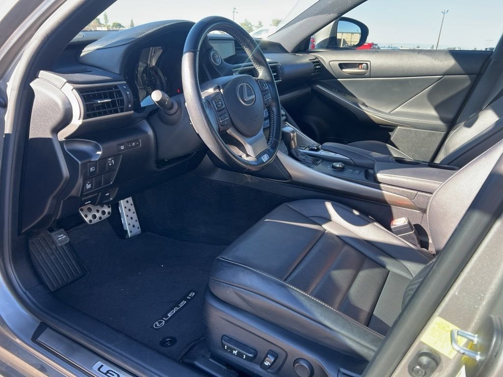 2017 Lexus IS IS Turbo