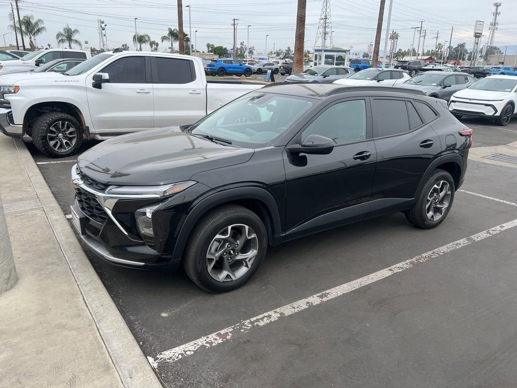 2024 Chevrolet Trax LT