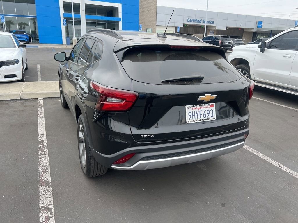 2024 Chevrolet Trax LT