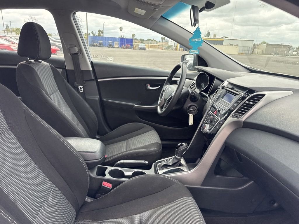 2017 Hyundai Elantra GT Auto