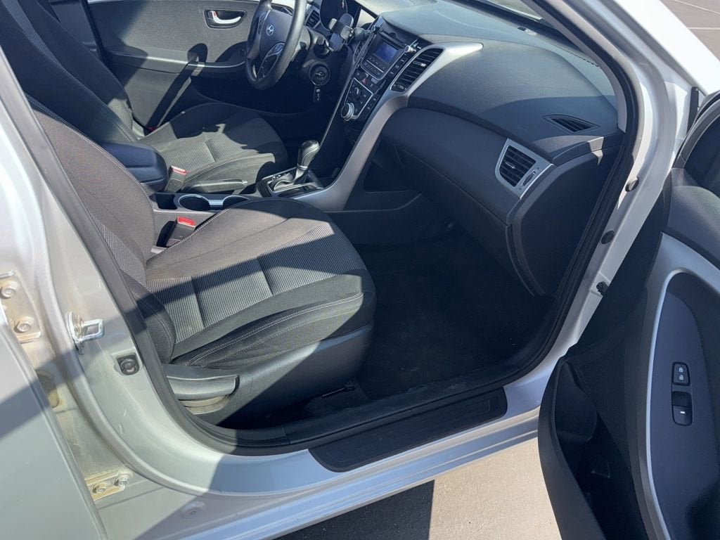 2017 Hyundai Elantra GT Auto