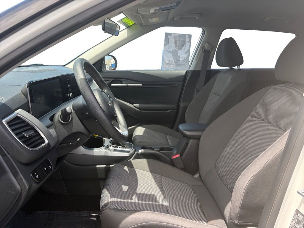 2025 Kia Seltos LX
