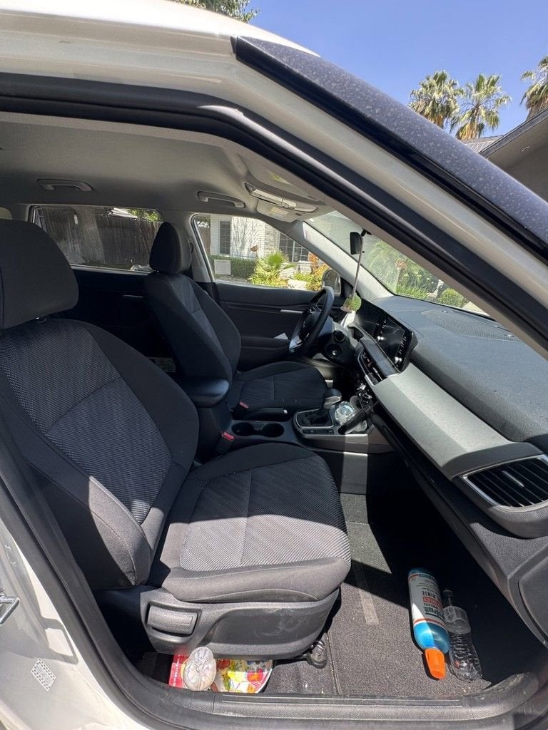 2025 Kia Seltos LX